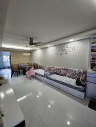Blk 241 Jurong East Street 24 (Jurong East), HDB 3 Rooms #594667541